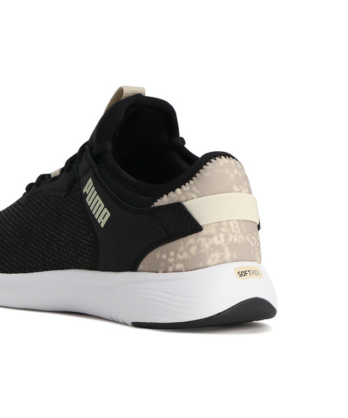 PUMA(プーマ)の「PUMA プーマ ウィメンズ ソフトライド バイタル 2 フェミ レオ ランニングシ(スニーカー・レディース・ブラック系その他/ベージュ系その他・22.0cm/25.0cm/24.5cm/26.0cm/25.5cm/23.0cm/22.5cm/24.0cm/23.5cm)」の4枚目の写真