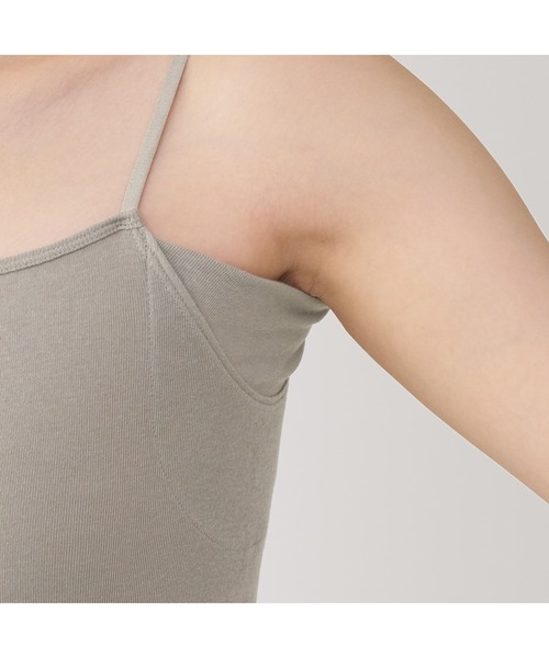 無印良品（ムジルシリョウヒン）の「婦人　さらっと綿汗取りパッド付きキャミソール（インナーウェア/肌着・レディース・ホワイト/ブラック/サンドベージュ/グレー系・S/M/L/XL）」の14枚目の写真
