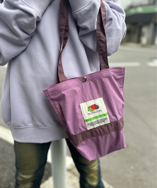 FRUIT OF THE LOOM（フルーツオブザルーム）の「FRUIT OF THE LOOM / FTL NYLON TOTEBAG M / 80310300（トートバッグ・レディース・グレー/チャコールグレー/ピンク/ミント/ネイビー/バイオレット/オリーブ/カーキ/ブルーグレー/オフホワイト/グリーン系その他・ONESIZE）」の10枚目の写真