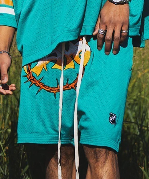 ROYAL FLASH(ロイヤルフラッシュ)の「MAYO/メイヨー/THORNS EMBROIDERY GAME SHORTS(その他パンツ・メンズ・ブラック/ブルー/ホワイト・M)」の2枚目の写真