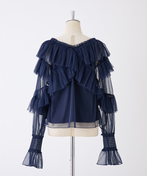 one after another NICE CLAUP(ワンアフターアナザーナイスクラップ)の「オフショルフリルブラウス(シャツ/ブラウス・レディース・サックスブルー/アイボリー/ネイビー・FREE)」の5枚目の写真