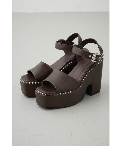 ステッチデザインプラットフォームサンダル（サンダル）｜AZUL BY