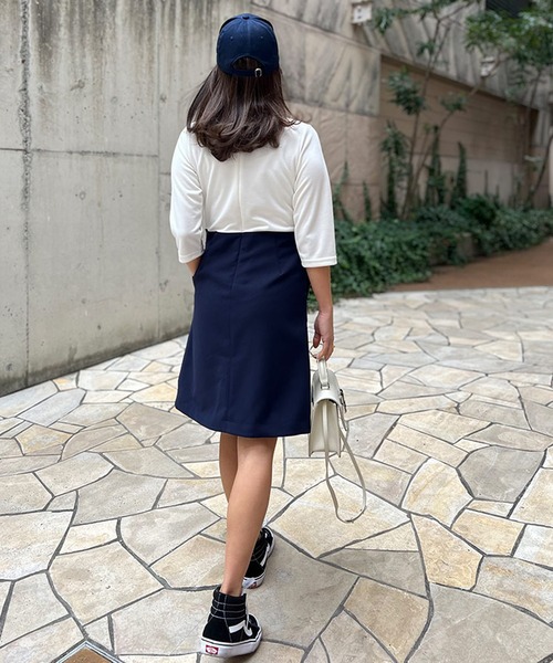 ST.ROONEY(セントルーニー)の「レトロボタンワンピース【低身長・小柄女性向け】(ワンピース・レディース・ホワイト×ホワイト/ホワイト×ネイビー・XS)」の4枚目の写真