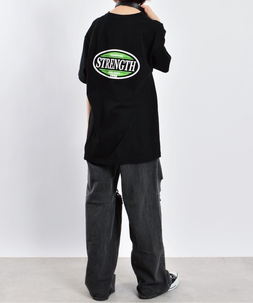 MODISH GAZE(モディシュガゼ)の「【MODISH GAZE】STRENGTHオーバルロゴTシャツ(CP)(Tシャツ/カットソー・レディース・ブラック/ホワイト・L)」の20枚目の写真
