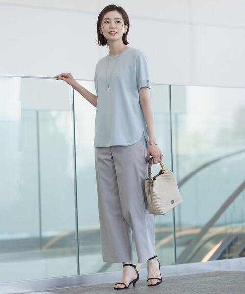 J.PRESS(ジェイプレス)の「【洗える】COTTON POLYESTER 袖ボタン ニット(ニット/セーター・レディース・ふじ色系/ネイビー系/ベージュ系/サックスブルー系・F)」の15枚目の写真