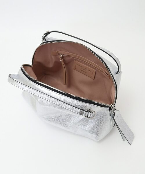 Tiara(ティアラ)の「【Gianni Chiarini/ジャンニキャリーニ】ショルダーバッグ(ALIFA大)(ショルダーバッグ・レディース・シルバー・FREE)」の8枚目の写真