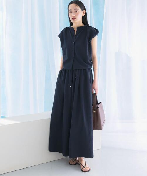 URBAN RESEARCH ROSSO WOMEN（アーバンリサーチ　ロッソ）の「撥水ギャザーワイドパンツ（その他パンツ・レディース・ネイビー/オフホワイト・36/38）」の16枚目の写真