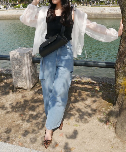 aquagarage（アクアガレージ）の「ビッグフードシアーシャツパーカー（パーカー・レディース・ホワイト/ブラック/ブルー・FREE）」の16枚目の写真