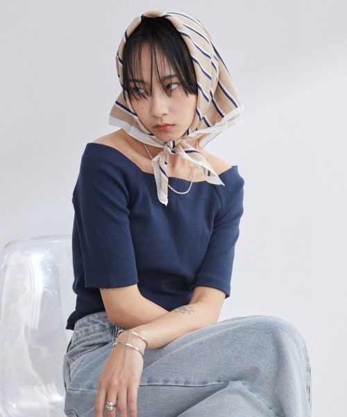 Aunt Marie's(アントマリーズ)の「ストライプスクエアスカーフ(バンダナ/スカーフ・レディース・ベージュ/アイボリー/ブルー・FREE)」の19枚目の写真