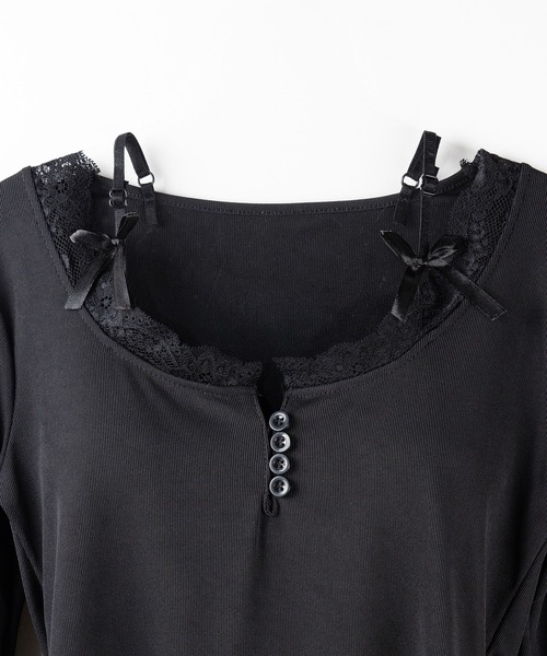 me+em select(ミームセレクト)の「【 2color 】ストラップダブルリボンレースカットソートップス / strap double ribbon lace cutsew tops(Tシャツ/カットソー・レディース・ブラック/ホワイト・FREE)」の5枚目の写真