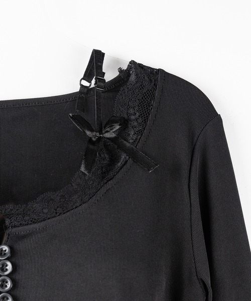 me+em select(ミームセレクト)の「【 2color 】ストラップダブルリボンレースカットソートップス / strap double ribbon lace cutsew tops(Tシャツ/カットソー・レディース・ブラック/ホワイト・FREE)」の6枚目の写真