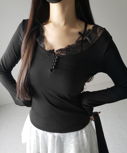 me+em select(ミームセレクト)の「【 2color 】ストラップダブルリボンレースカットソートップス / strap double ribbon lace cutsew tops(Tシャツ/カットソー・レディース・ブラック/ホワイト・FREE)」の7枚目の写真