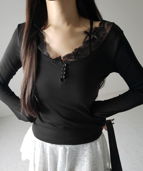me+em select(ミームセレクト)の「【 2color 】ストラップダブルリボンレースカットソートップス / strap double ribbon lace cutsew tops(Tシャツ/カットソー・レディース・ブラック/ホワイト・FREE)」の11枚目の写真
