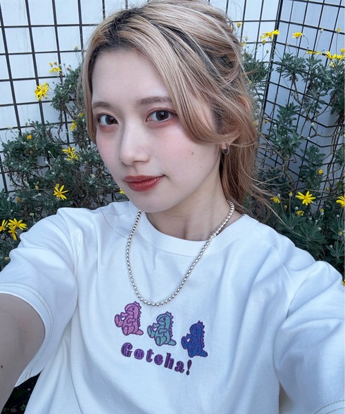 DOUBLE NAME（ダブルネーム）の「Gotcha! my plushie BACK刺しゅうラグランTEE（Tシャツ/カットソー・レディース・ネイビー/オフホワイト/ブルー・FREE）」の3枚目の写真