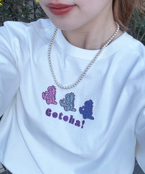 DOUBLE NAME（ダブルネーム）の「Gotcha! my plushie BACK刺しゅうラグランTEE（Tシャツ/カットソー・レディース・ネイビー/オフホワイト/ブルー・FREE）」の7枚目の写真