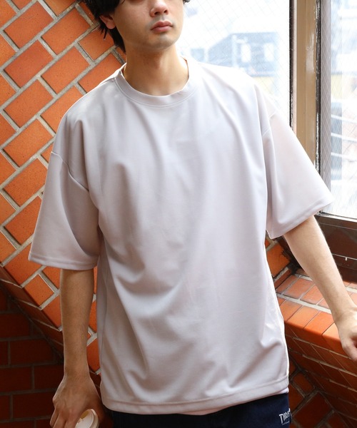 8(eight)(エイト)の「裾覗きワイドシルエットTシャツ(Tシャツ/カットソー・メンズ・ライトブラウン/ブラック/ネイビー/グレー系その他・LARGE/X-LARGE/MEDIUM)」の2枚目の写真