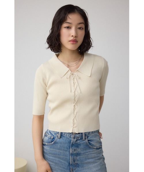 AZUL by moussy（アズールバイマウジー）の「レースアップ5分袖ポロカラーニット（ニット/セーター・レディース・アイボリー/ライム/ブラック・FREE）」の5枚目の写真