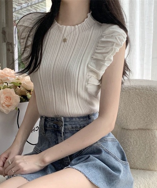 VIBGYOR（ヴィブジョー）の「【EIZZ/アイズ】フリルスリーブ リブニット ノースリーブトップス（Tシャツ/カットソー・レディース・アイボリー/オフホワイト/ブラウン/ブラック・FREE）」の2枚目の写真