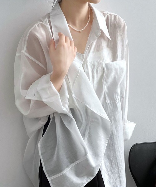 Forcement(フォースメント)の「大人のフリルデザインワイドシアーシャツ(シャツ/ブラウス・レディース・ブラック/ホワイト/グリーン・FREE)」の4枚目の写真