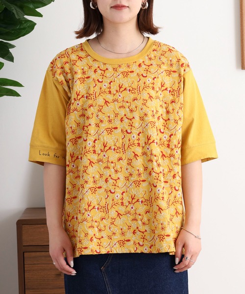 Emago(イマゴ)の「EMAGO どこにいるのかな刺繍Tシャツ(Tシャツ/カットソー・レディース・マスタード/グリーン/ホワイト・FREE)」の18枚目の写真