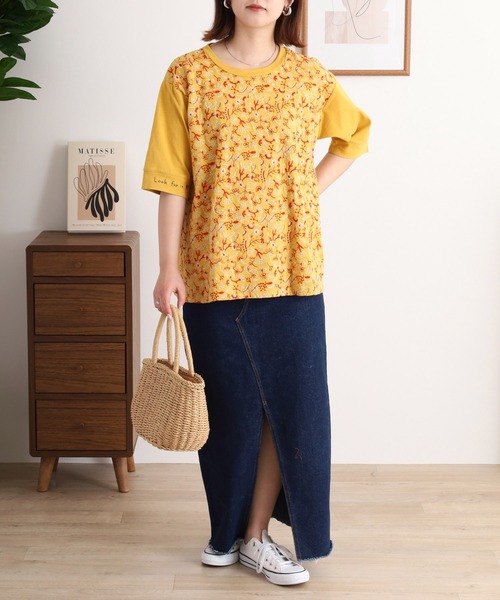 Emago(イマゴ)の「EMAGO どこにいるのかな刺繍Tシャツ(Tシャツ/カットソー・レディース・マスタード/グリーン/ホワイト・FREE)」の20枚目の写真