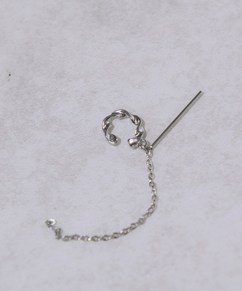 Ellno Loset（エルノロゼット）の「バタフライ２SETイヤーカフ（イヤーカフ・メンズ・シルバー・FREE）」の4枚目の写真