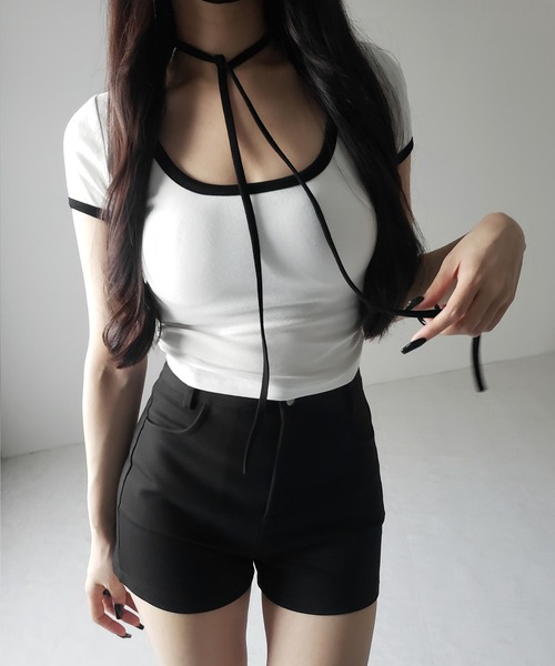 me+em select(ミームセレクト)の「※※【 2WAY / 2color 】配色ネックリボンチョーカーパイピングTシャツ / bicolor neck ribbon choker piping T-shirt(Tシャツ/カットソー・レディース・ホワイト/ブラック・FREE)」の10枚目の写真
