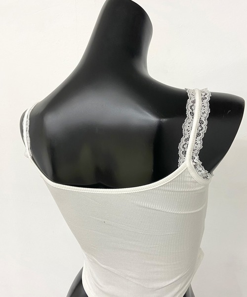 non-hedge(ノンヘッジ)の「レース裾ラウンドキャミソール(キャミソール・レディース・オフホワイト/ブラック・FREE)」の13枚目の写真