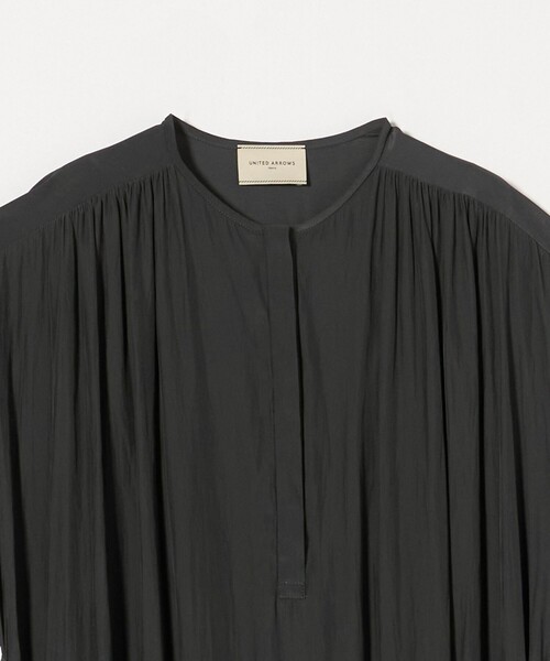 UNITED ARROWS（ユナイテッドアローズ）の「ギャザー フレンチスリーブ ワンピース（ワンピース・レディース・その他7/ダークグレー/その他2/その他1・FREE）」の16枚目の写真