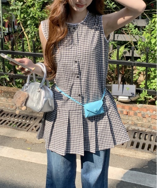 gossip!ロサンゼルス(ゴシップロサンゼルス)の「Y2K ボクシーシルエット ギンガム レトロ チェックミニ丈ワンピース(ワンピース・レディース・チェック・FREE)」の14枚目の写真