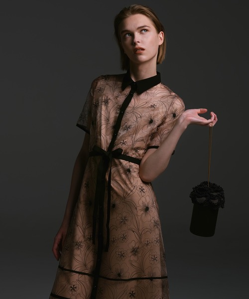 セール】【LOULOU WILLOUGHBY】オーガンジーフラワー刺繍ワンピース