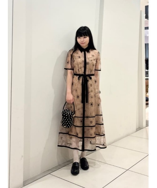 セール】【LOULOU WILLOUGHBY】オーガンジーフラワー刺繍ワンピース