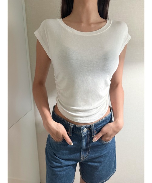 KONVINI（コンビニ）の「シャーリングTシャツ/shirring T-shirt（Tシャツ/カットソー・レディース・ホワイト/グレー/ブラック・FREE）」の4枚目の写真