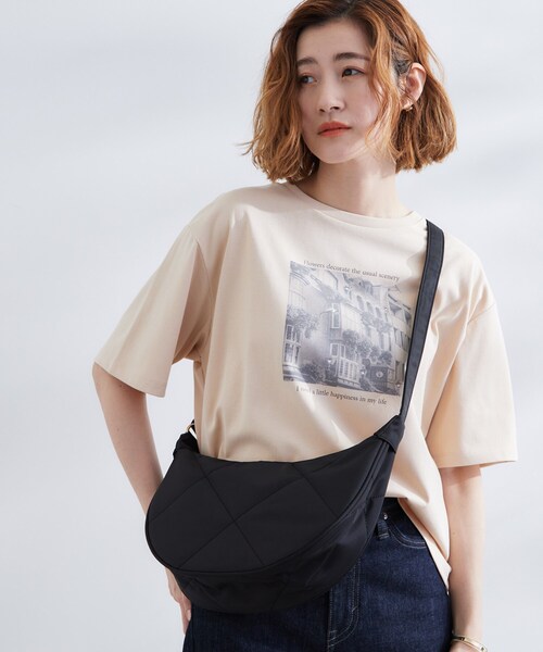 grove(グローブ)の「アソート変形ムーンショルダー(ショルダーバッグ・レディース・シルバー系その他5/シルバー系その他/ブラック系/ブラウン系その他・00)」の2枚目の写真