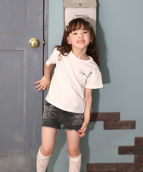 Rora(ローラ)の「エステラ デニム ショートパンツ(デニムパンツ・キッズ・チャコールグレー・120cm/130cm/140cm/110cm/150cm)」の2枚目の写真