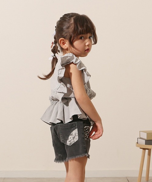 Rora(ローラ)の「エステラ デニム ショートパンツ(デニムパンツ・キッズ・チャコールグレー・120cm/130cm/140cm/110cm/150cm)」の9枚目の写真