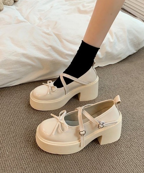 Ritzy（リッツィー）の「厚底 リボンデザインヒールパンプス/シューズ（ローファー・レディース・ホワイト/シルバー/ブラック・23/24/22.5/24.5/23.5/25）」の17枚目の写真