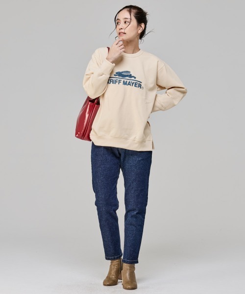 KRIFF MAYER Lady's Collection(クリフメイヤーレディースコレクション)の「【乾きやすい】サガラ刺繍裏起毛クルー(ロゴ)(スウェット・レディース・ブラウン/ナチュラル/パープル/ベージュ/チャコール/カラフル/グリーン/レッド・LARGE/MEDIUM)」の14枚目の写真