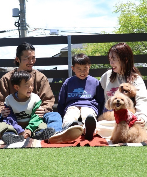 KRIFF MAYER Lady's Collection(クリフメイヤーレディースコレクション)の「【乾きやすい】サガラ刺繍裏起毛クルー(ロゴ)(スウェット・レディース・ブラウン/ナチュラル/パープル/ベージュ/チャコール/カラフル/グリーン/レッド・LARGE/MEDIUM)」の17枚目の写真