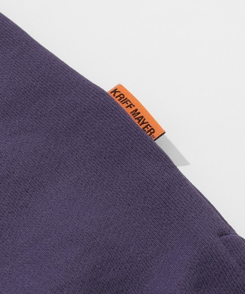 KRIFF MAYER Lady's Collection(クリフメイヤーレディースコレクション)の「【乾きやすい】サガラ刺繍裏起毛クルー(ロゴ)(スウェット・レディース・ブラウン/ナチュラル/パープル/ベージュ/チャコール/カラフル/グリーン/レッド・LARGE/MEDIUM)」の22枚目の写真