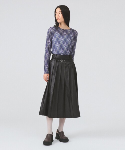 Ray BEAMS(レイビームス)の「アーガイルプリント クルーネック トップス(Tシャツ/カットソー・レディース・ブラウン/パープル・ONE SIZE)」の11枚目の写真