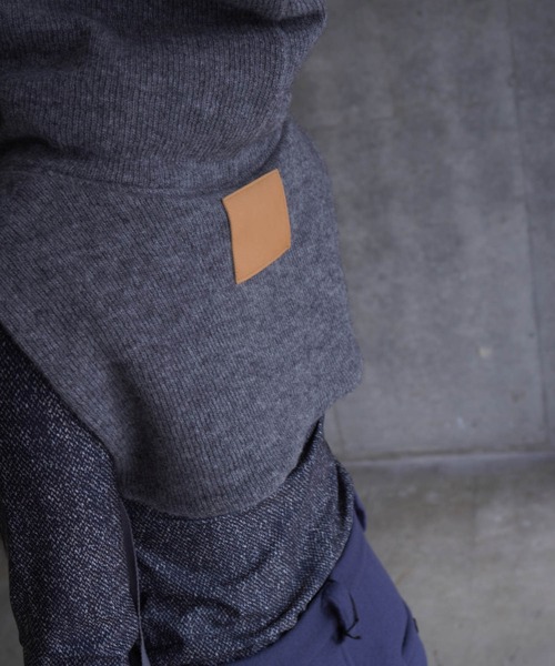 G.V.G.V.(ジーヴィージーヴィー)の「BALACLAVA(ネックウォーマー/スヌード・メンズ・アイボリー系/ダークグレー・ONE SIZE)」の9枚目の写真