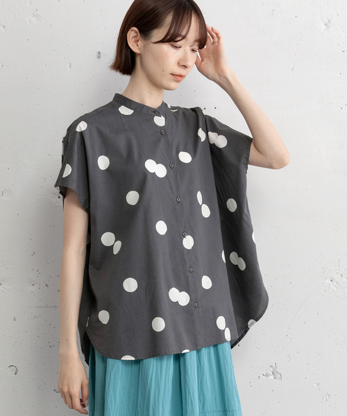 POU DOU DOU(プードゥドゥ)の「ランダムドットバンドカラーシャツ(シャツ/ブラウス・レディース・ブラック/ダークグレー・M)」の21枚目の写真