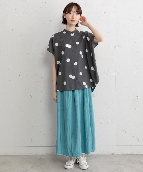 POU DOU DOU(プードゥドゥ)の「ランダムドットバンドカラーシャツ(シャツ/ブラウス・レディース・ブラック/ダークグレー・M)」の18枚目の写真