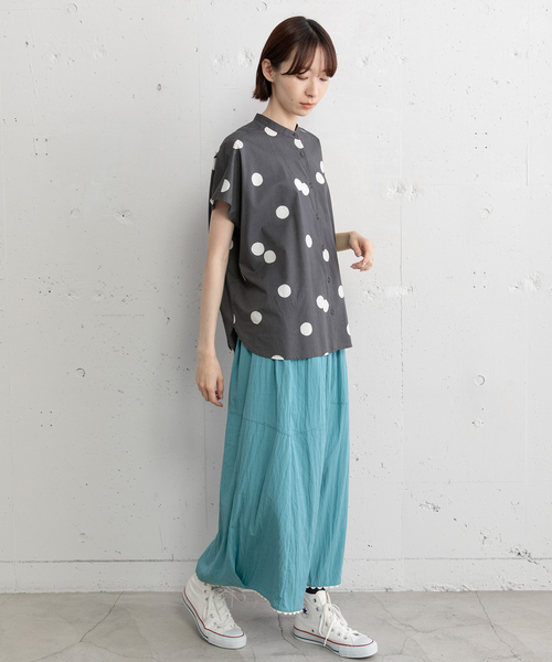 POU DOU DOU(プードゥドゥ)の「ランダムドットバンドカラーシャツ(シャツ/ブラウス・レディース・ブラック/ダークグレー・M)」の12枚目の写真