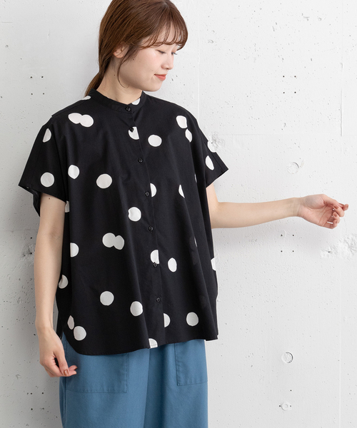POU DOU DOU(プードゥドゥ)の「ランダムドットバンドカラーシャツ(シャツ/ブラウス・レディース・ブラック/ダークグレー・M)」の17枚目の写真