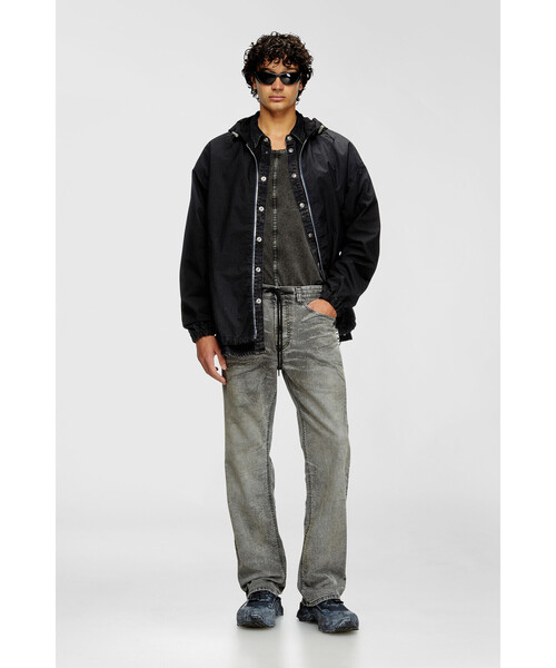 DIESEL(ディーゼル)の「メンズ デニムパンツ ジョグジーンズ 2080 D-REEL JOGG(デニムパンツ・メンズ・ブラック・36inch/34inch/32inch/28inch/30inch/26inch)」の7枚目の写真
