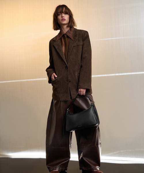 CHARLES & KEITH（チャールズ & キース）の「Calla カルラ ショルダーバッグ（ショルダーバッグ・レディース・オートミール/ブラック・M）」の16枚目の写真
