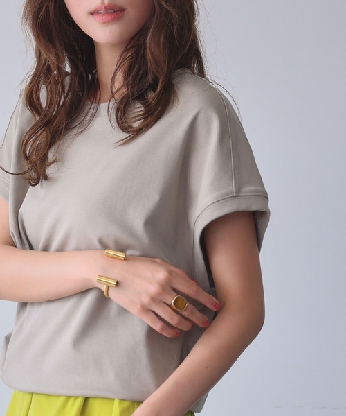 ELFRANK(エルフランク)の「綿混フレンチスリーブイレギュラーヘムシンプルカットソー(Tシャツ/カットソー・レディース・オフホワイト/グレイッシュベージュ/ブラック・L/M)」の8枚目の写真