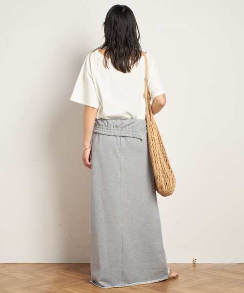 AP STUDIO（エーピーストゥディオ）の「フォールドオーバースウェットスカート（スカート・レディース・チャコールグレー/ネイビー・36/38）」の13枚目の写真